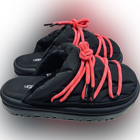 NWOB Ugg SZ 7 black/pink “Spaceslider” SEE MANUFACTURER’S DESCRIPTION IN PHOTOS - Picture 2 of 8